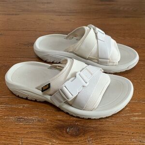TEVA Hurricane Verge Slide Sandals Women’s Birch Ivory Slip-on Size 7 or 6 Men’s
